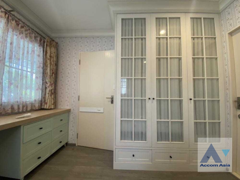 9  3 br House For Rent in Samutprakan ,Samutprakan  at House AA36564