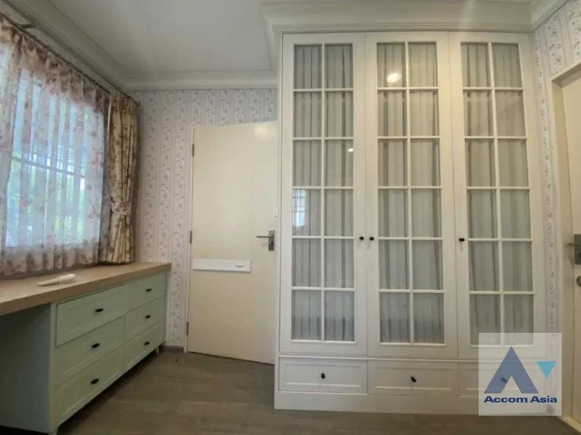 9  3 br House For Rent in Samutprakan ,Samutprakan  at House AA36564