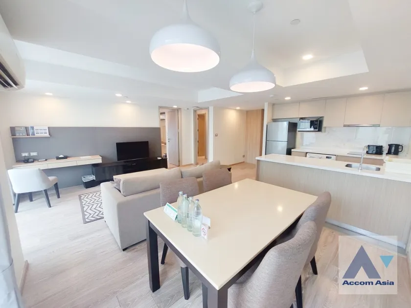 unitPet friendly |  2 Bedrooms  Apartment For Rent & Sale in Sukhumvit, Bangkok  near BTS Ekkamai (AA36578)
