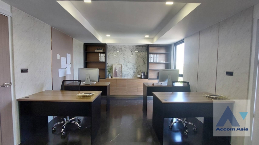 4  2 br Townhouse For Sale in Petchkasem ,Bangkok  at Townhouse AA36588