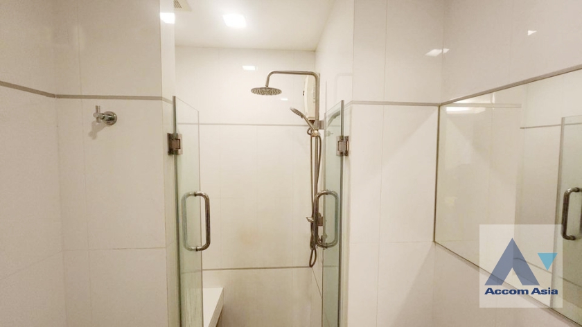 6  1 br Condominium For Sale in Ratchadaphisek ,Bangkok BTS Thong Lo at Thru Thonglor AA36591