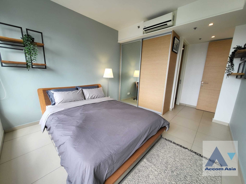 4  1 br Condominium For Rent in Sukhumvit ,Bangkok BTS Ekkamai at The Lofts Ekkamai  AA36592