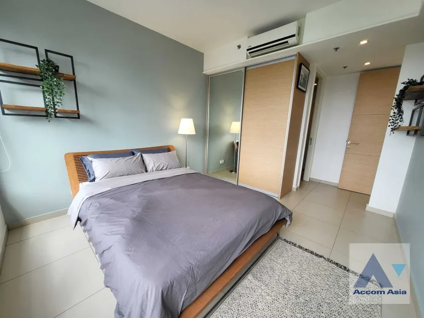 unitFully Furnished | The Lofts Ekkamai 