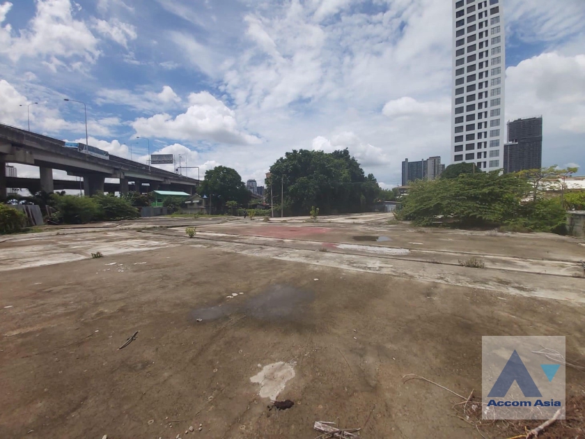  2  Land For Rent in Sukhumvit ,Bangkok  AA36595