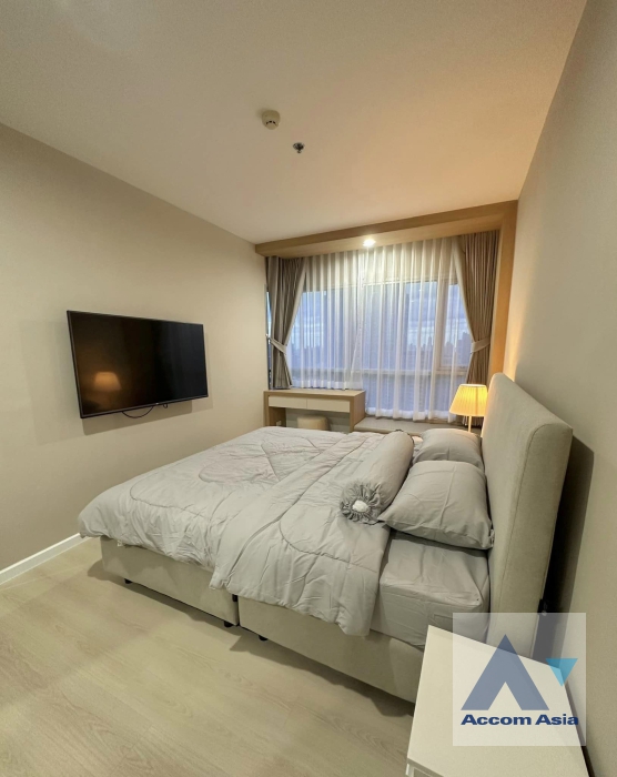 7  2 br Condominium For Rent in Ratchadaphisek ,Bangkok MRT Huai Khwang at Life Ratchadapisek AA36606
