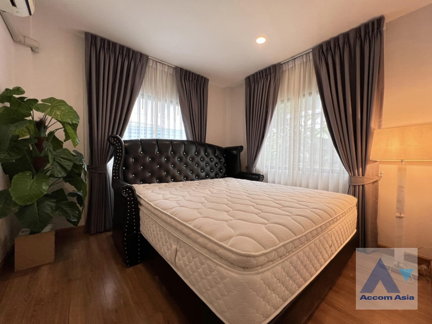 4  4 br House for rent and sale in Phaholyothin ,Bangkok  at The City Ramintra AA36610