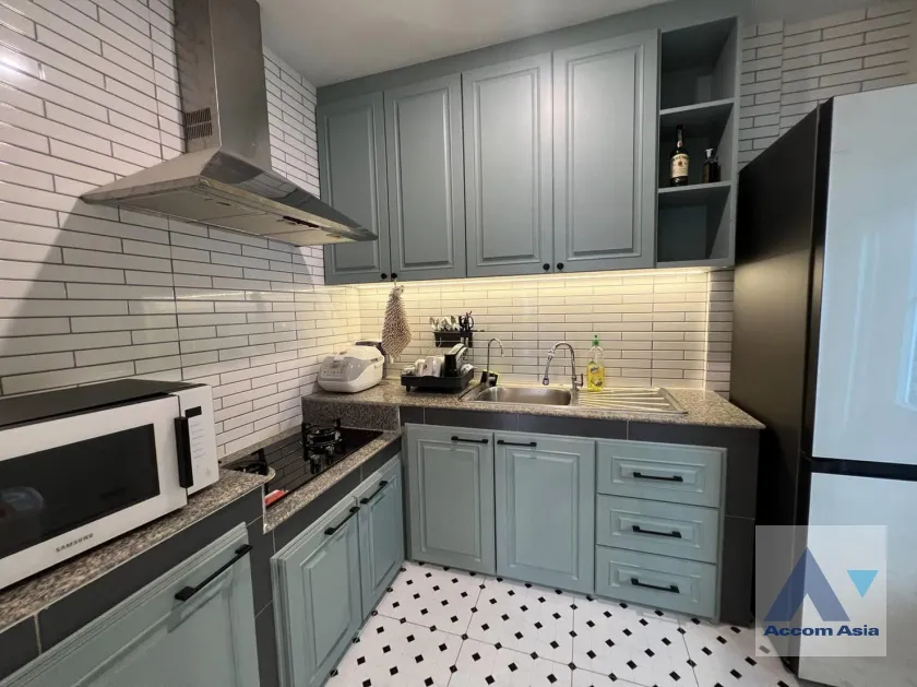 unit 3 Bedrooms  House For Sale in Dusit, Bangkok  (AA36611)