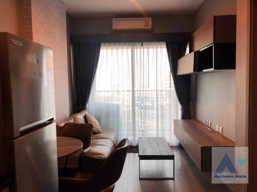  2  1 br Condominium For Sale in Ratchadaphisek ,Bangkok MRT Lat Phrao at Whizdom Avenue Ratchada Ladprao AA36620