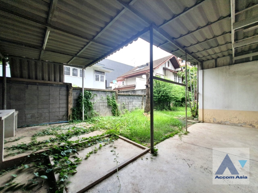 13  2 br House for rent and sale in Pattanakarn ,Bangkok ARL Ramkhamhaeng AA36622