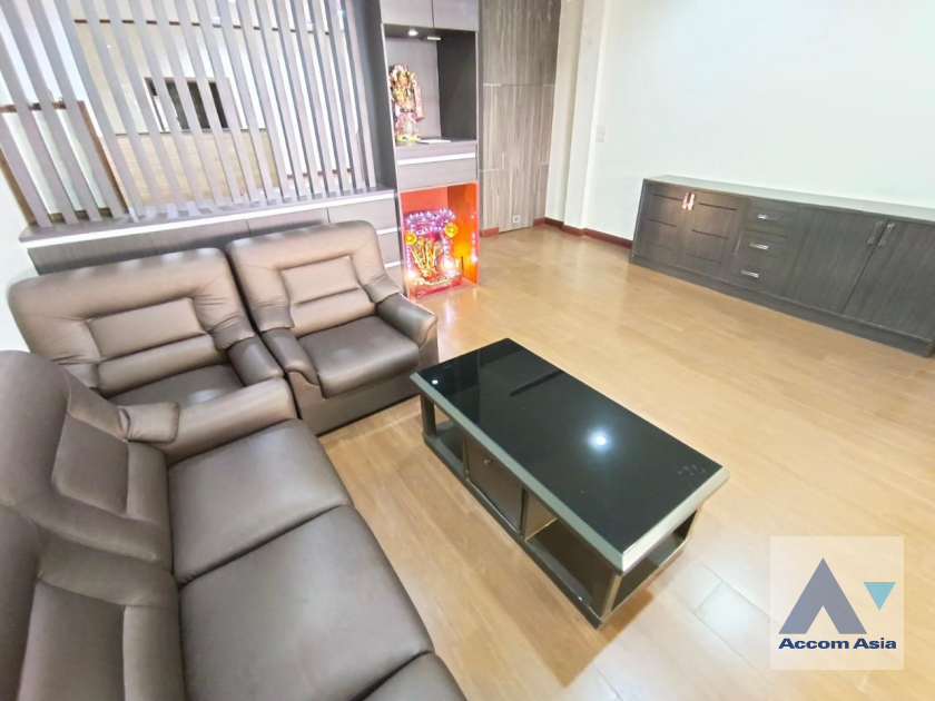  2  4 br Townhouse for rent and sale in Rama 3 ,Bangkok  AA36635