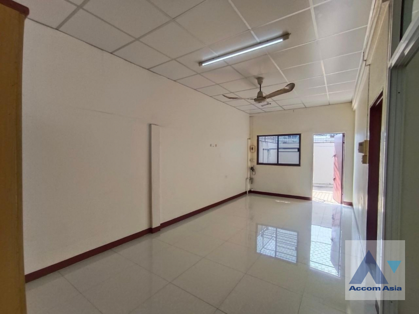 30  4 br Townhouse for rent and sale in Rama 3 ,Bangkok  AA36635