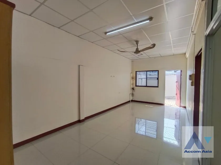 30  4 br Townhouse for rent and sale in Rama 3 ,Bangkok  AA36635