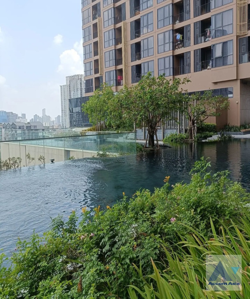 6  1 br Condominium For Sale in Sukhumvit ,Bangkok BTS Thong Lo at OKA HAUS Sukhumvit 36 AA36655