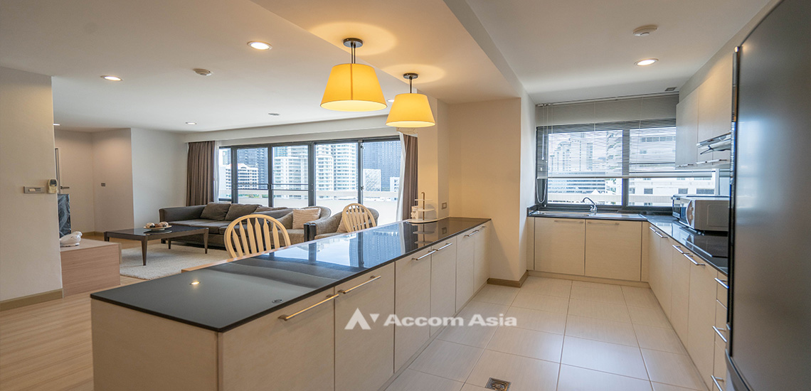  1  2 br Apartment For Rent in Sukhumvit ,Bangkok MRT Sukhumvit - BTS Asok at Spacious Room 15089