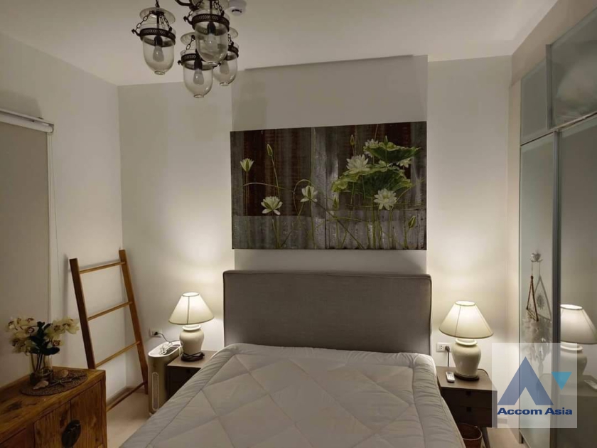 4  1 br Condominium For Sale in Ratchadaphisek ,Bangkok MRT Huai Khwang at Chapter One Eco Ratchada-Huaikwang AA36674