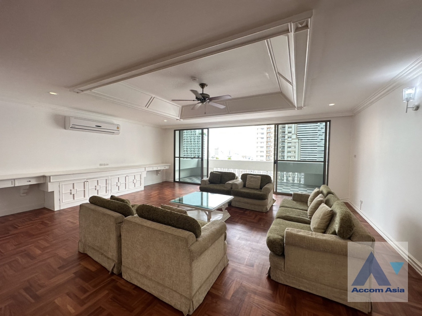  2  3 br Apartment For Rent in Sukhumvit ,Bangkok BTS Asok - MRT Sukhumvit at Family-Friendly 360 SQ.M. Residence Near Terminal 21 AA36684