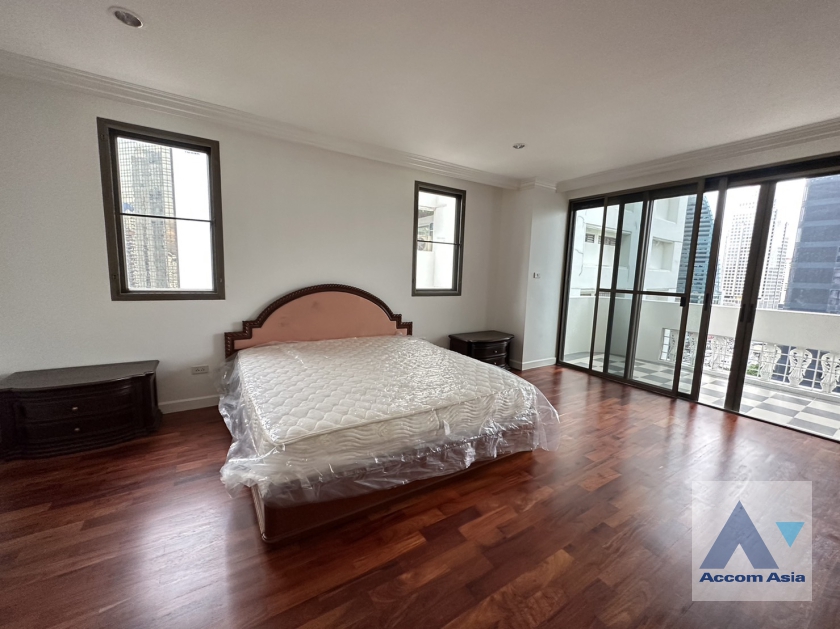 5  3 br Apartment For Rent in Sukhumvit ,Bangkok BTS Asok - MRT Sukhumvit at Family-Friendly 360 SQ.M. Residence Near Terminal 21 AA36684