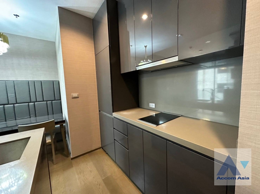 6  2 br Condominium for rent and sale in Silom ,Bangkok BTS Surasak at The Diplomat Sathorn AA36696