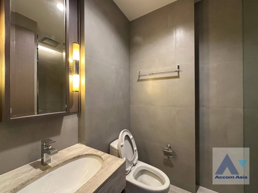 15  2 br Condominium for rent and sale in Silom ,Bangkok BTS Surasak at The Diplomat Sathorn AA36696