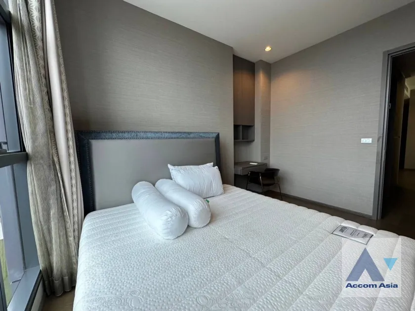 8  2 br Condominium for rent and sale in Silom ,Bangkok BTS Surasak at The Diplomat Sathorn AA36696