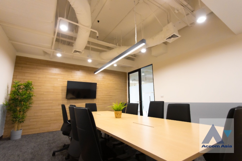 7  Office Space For Rent in Sukhumvit ,Bangkok MRT Sukhumvit - BTS Asok at Sermmit Tower AA36709