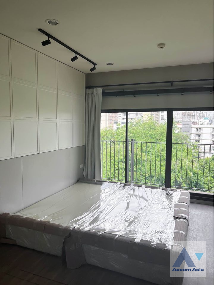 8  1 br Condominium For Sale in Ploenchit ,Bangkok BTS Ploenchit at Noble Above Wireless Ruamrudee AA36724