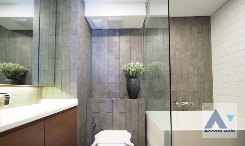 7  2 br Condominium For Sale in Ratchadaphisek ,Bangkok MRT Thailand Cultural Center at Siamese Rama 9 AA36737