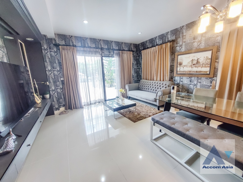 10  3 br Townhouse For Rent in Ratchadaphisek ,Bangkok MRT Sutthisan at The Connect UP 3 AA36747