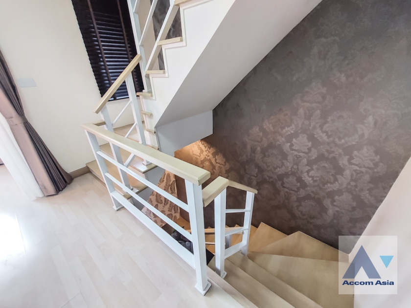 18  3 br Townhouse For Rent in Ratchadaphisek ,Bangkok MRT Sutthisan at The Connect UP 3 AA36747