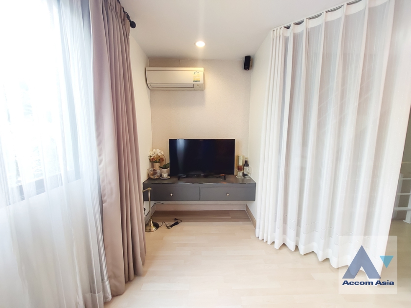 21  3 br Townhouse For Rent in Ratchadaphisek ,Bangkok MRT Sutthisan at The Connect UP 3 AA36747