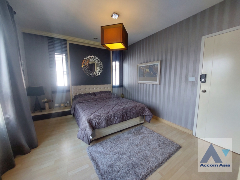 30  3 br Townhouse For Rent in Ratchadaphisek ,Bangkok MRT Sutthisan at The Connect UP 3 AA36747