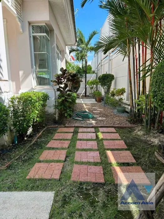 11  4 br House For Sale in Dusit ,Bangkok  at House AA36783