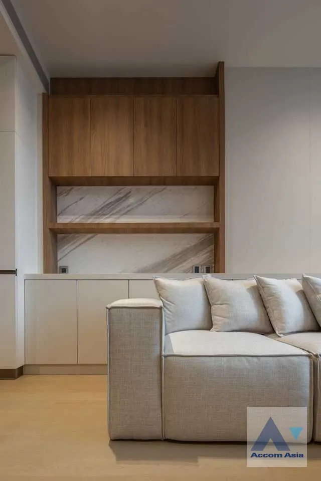  1  1 br Condominium for rent and sale in Sukhumvit ,Bangkok BTS Thong Lo at The Strand Thonglor AA36788