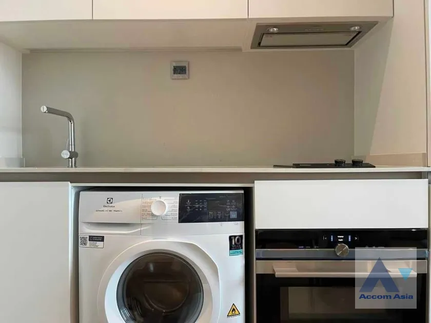 5  1 br Condominium for rent and sale in Sukhumvit ,Bangkok BTS Thong Lo at The Strand Thonglor AA36788