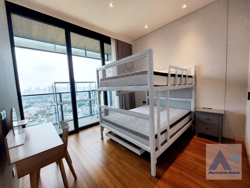 21  3 br Condominium for rent and sale in Charoen Nakhon ,Bangkok BTS Krung Thon Buri at Banyan Tree Residences Riverside AA36798