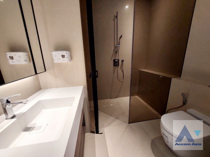 24  3 br Condominium for rent and sale in Charoen Nakhon ,Bangkok BTS Krung Thon Buri at Banyan Tree Residences Riverside AA36798