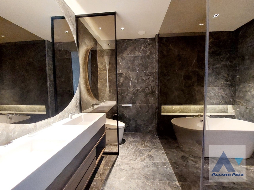 14  3 br Condominium for rent and sale in Charoen Nakhon ,Bangkok BTS Krung Thon Buri at Banyan Tree Residences Riverside AA36798