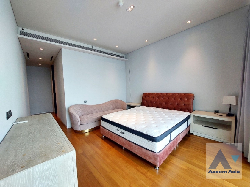 12  3 br Condominium for rent and sale in Charoen Nakhon ,Bangkok BTS Krung Thon Buri at Banyan Tree Residences Riverside AA36798