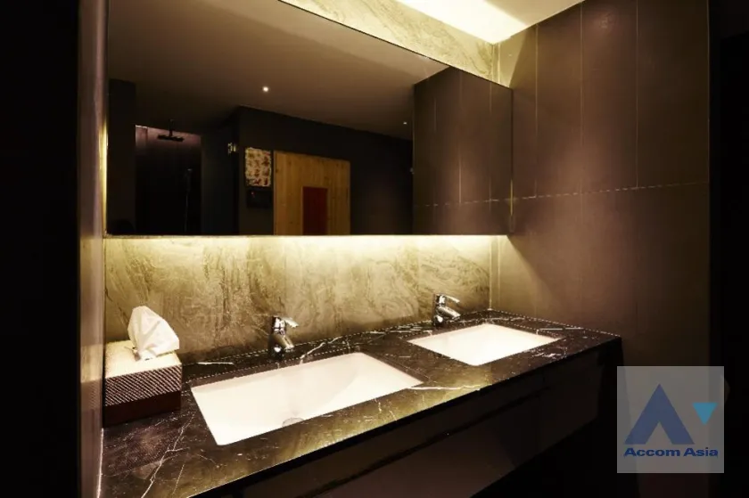7  1 br Apartment For Rent in Sukhumvit ,Bangkok BTS Ekkamai at Quality Time with Family AA36809