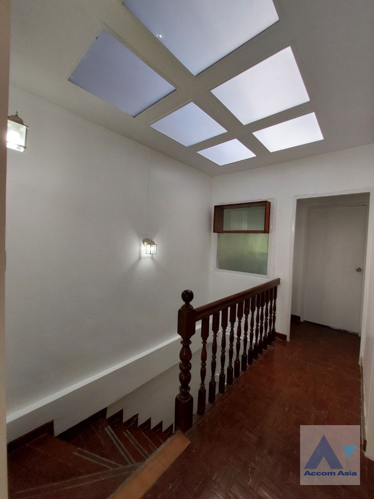 5  2 br House For Rent in Sukhumvit ,Bangkok BTS Udomsuk at Rangsiya 2 AA36811