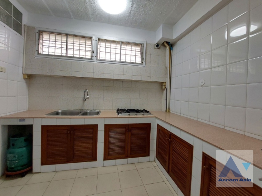 4  2 br House For Rent in Sukhumvit ,Bangkok BTS Udomsuk at Rangsiya 2 AA36811