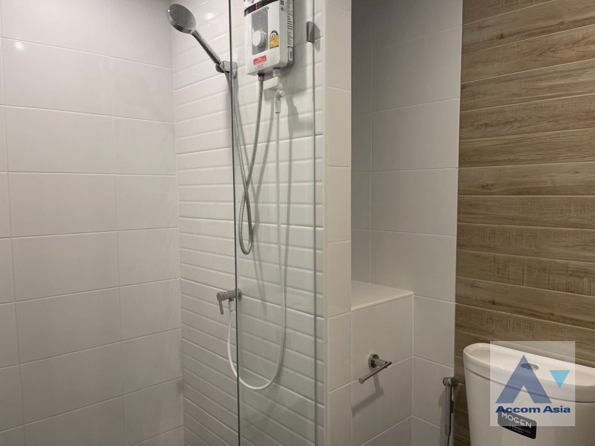 6  Condominium For Rent in Dusit ,Bangkok  at Metro Sky Wutthakat AA36812