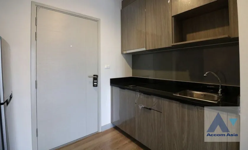 5  1 br Condominium For Sale in Lat Phrao ,Bangkok MRT Lat Phrao at Chapter One Midtown AA36818