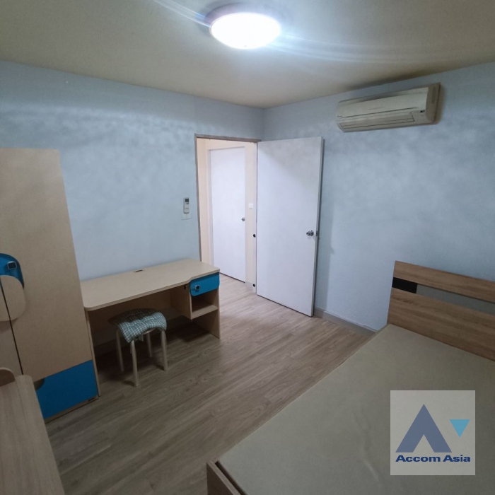 7  2 br Condominium For Sale in Sathorn ,Bangkok BRT Thanon Chan at Condo One X Sathorn Narathiwat AA36827