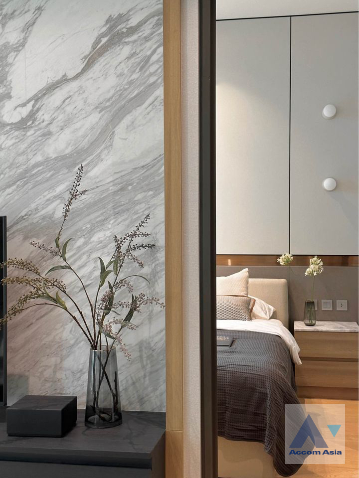 7  1 br Condominium For Rent in Ploenchit ,Bangkok BTS Chitlom at 28 Chidlom AA36828