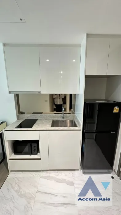 unit 1 Bedroom  Condominium For Rent in Sukhumvit, Bangkok  near BTS Asok (AA36829)