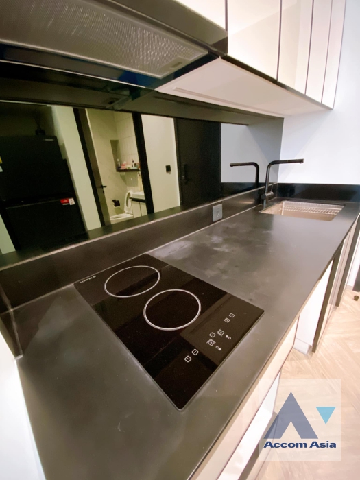 5  Condominium For Rent in Charoen Nakhon ,Bangkok BTS Krung Thon Buri at Chapter Charoennakhon  Riverside AA36839