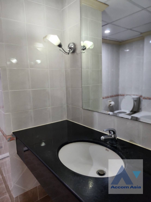7  3 br Condominium For Rent in Phaholyothin ,Bangkok  at Supalai Park Phaholyothin AA36843