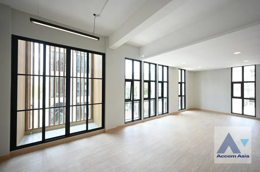 unitOffice |  House For Rent in Lat Phrao, Bangkok  (AA36845)