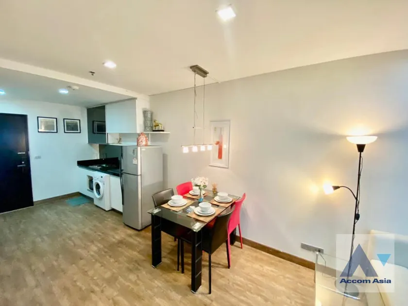 unit 2 Bedrooms  Condominium For Rent in Sukhumvit, Bangkok  near BTS Phra khanong (AA36854)